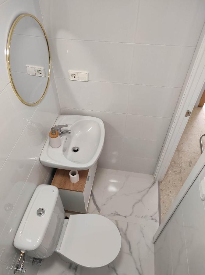 Apartamento Oliva Apartment Pontevedra Luaran gambar